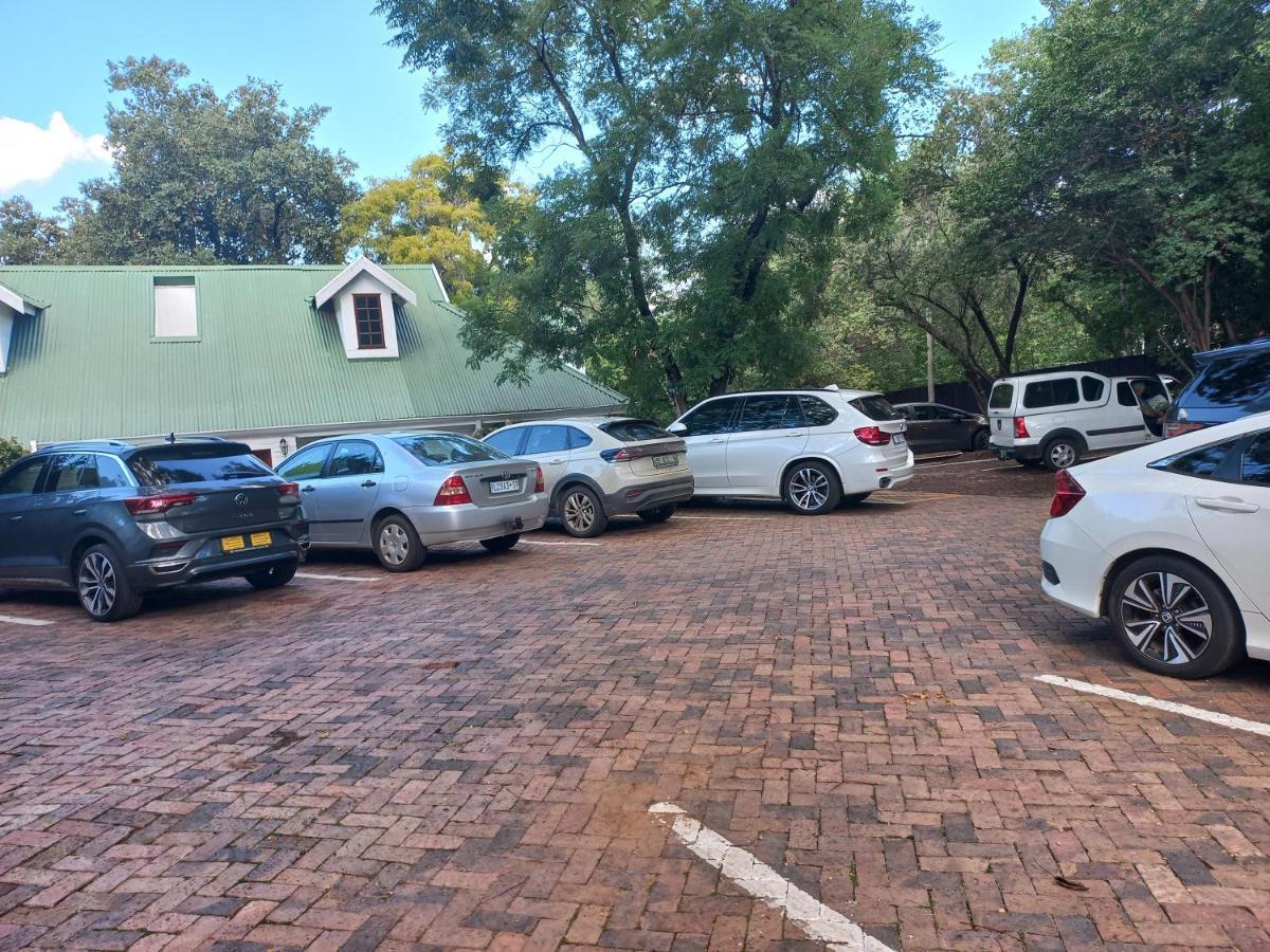 Rivonia Premier Lodge Johannesburg Exteriör bild